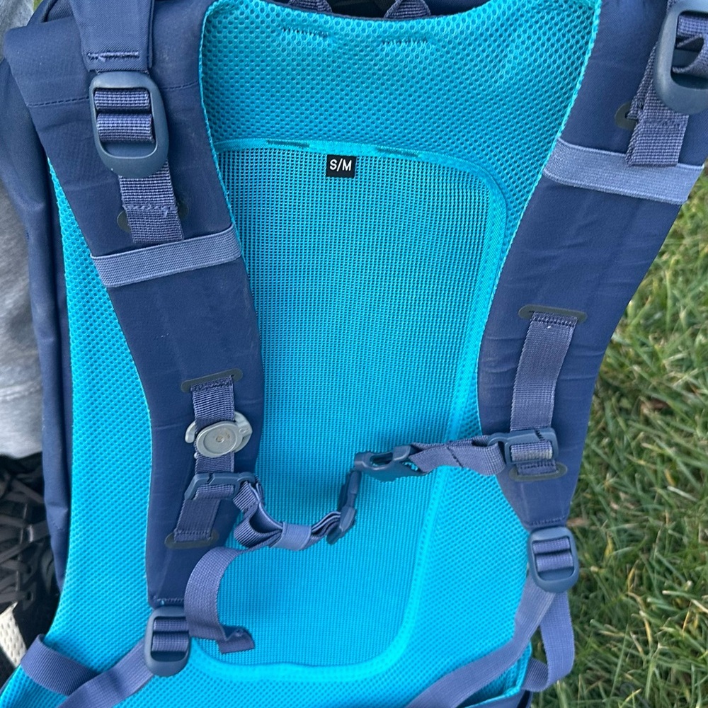 Hydroflask Journey Series 20 Liter Hydration Pack cobalt  Backpack Size:Small